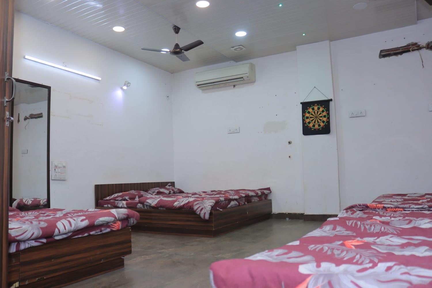 Madan Residency , Amritsar Hotel Bagian luar foto